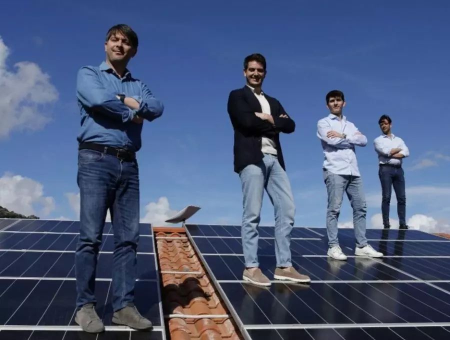 Accordo tra Rinascimento Solare e Touring Club Italiano per la cultura