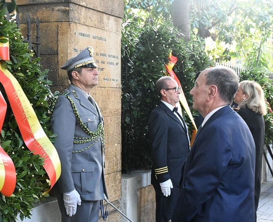 A 46 anni dal delitto, Piersanti Mattarella omaggio di una Sicilia che non dimentica A 46 anni dal delitto, Piersanti Mattarella omaggio di una Sicilia che non dimentica