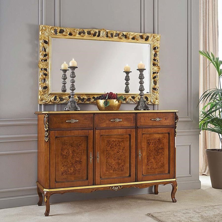Arredare in Stile Classico: Il Fascino Senza Tempo del Legno e dell'Oro