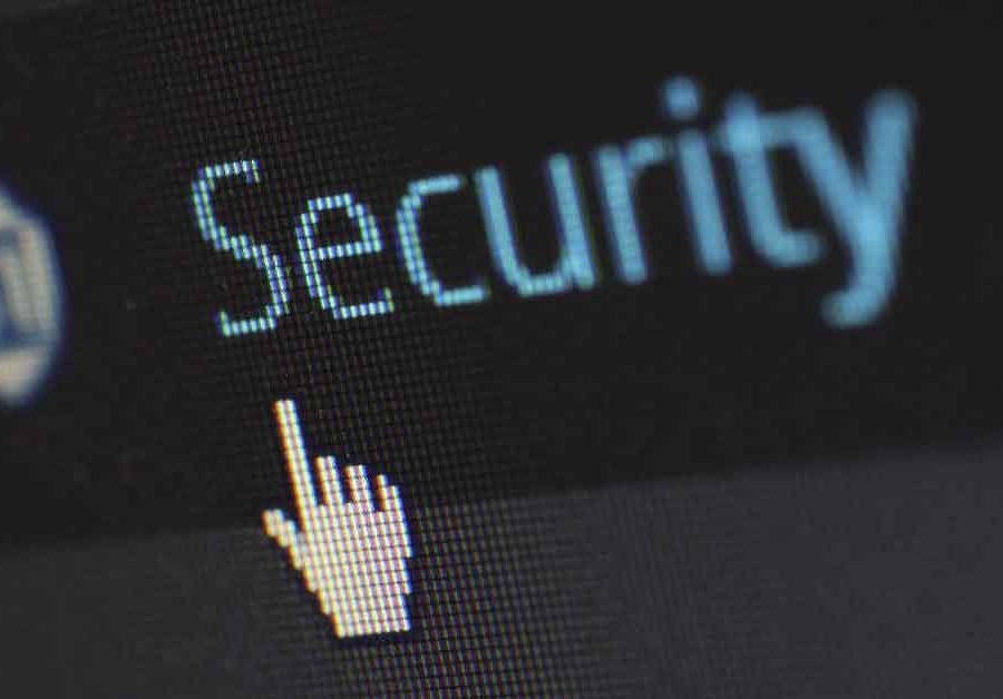 E-commerce: i consumatori chiedono privacy, difesa dalle truffe e si affidano all’ai con fiducia