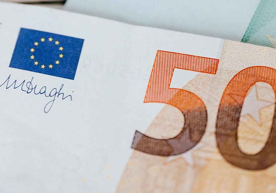 Tassi di interesse e partite IVA: come cambia il panorama di finanziamenti e mutui