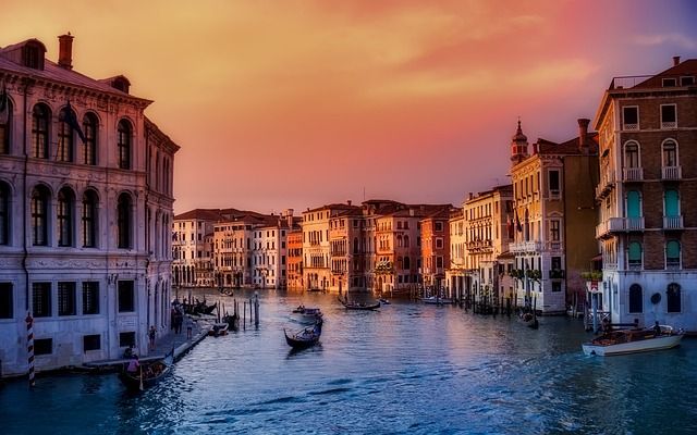 Turismo, Assoturismo Confesercenti-Cst: Pasqua in crescita, previste più di 7 milioni di presenze. In forte aumento la presenza degli stranieri