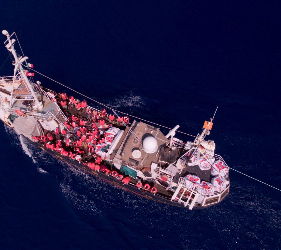 Frontex, nel Mediterraneo centrale migranti in calo del 59% nel 2024