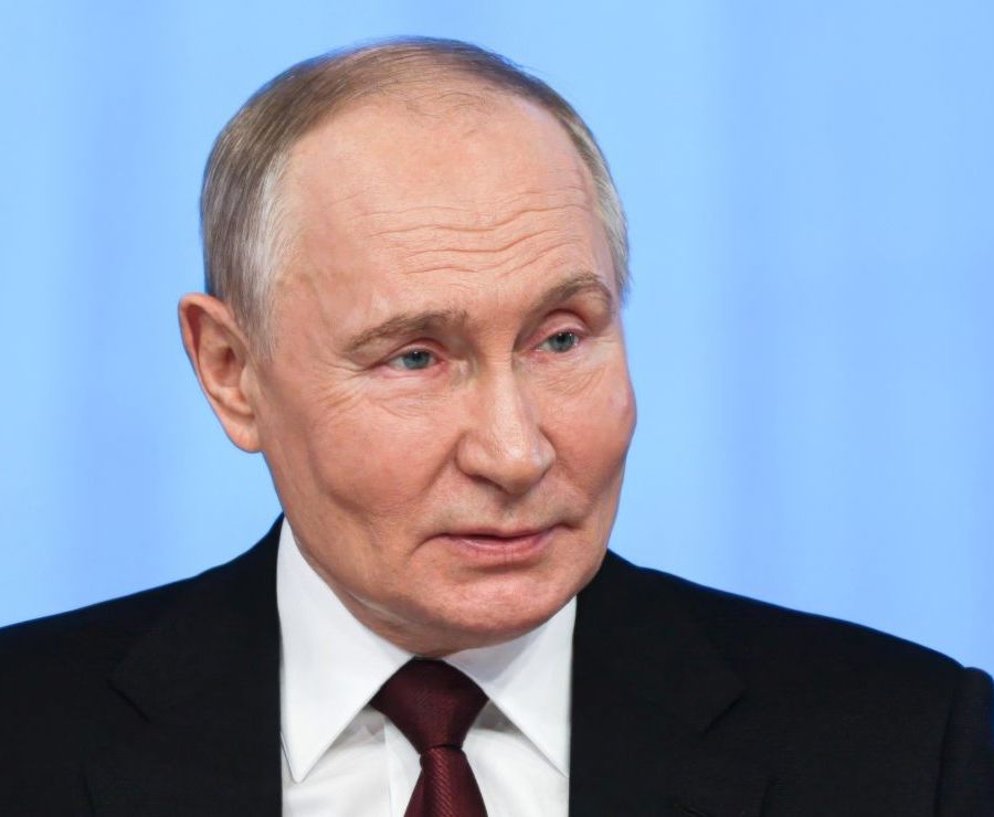 Putin “Con Iran obiettivi comuni, forte cooperazione sull’energia”