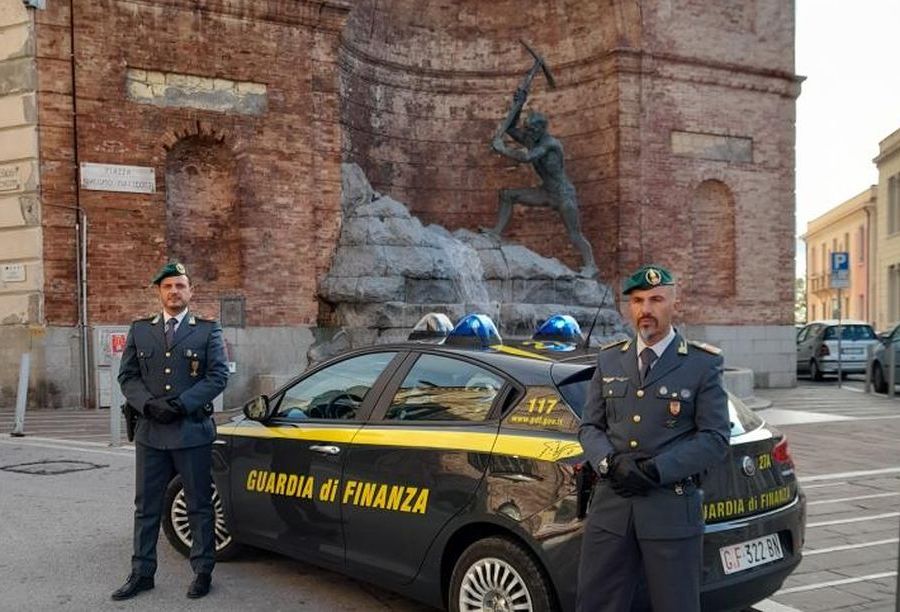 Traffico internazionale di droga dal Sudamerica, 10 arresti