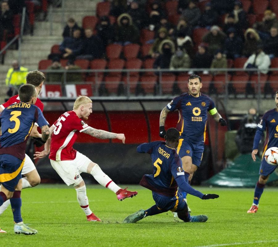 AZ Alkmaar-Roma 1-0, decide Parrott nel finale