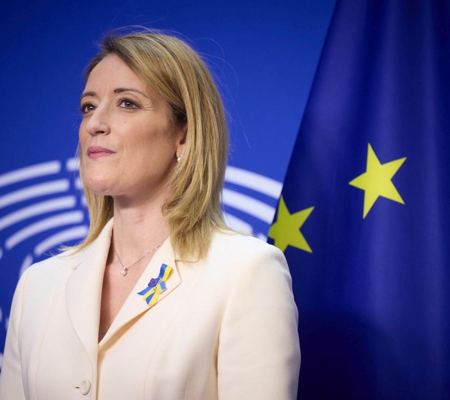 Ue, Metsola “Non dobbiamo avere paura di Trump”