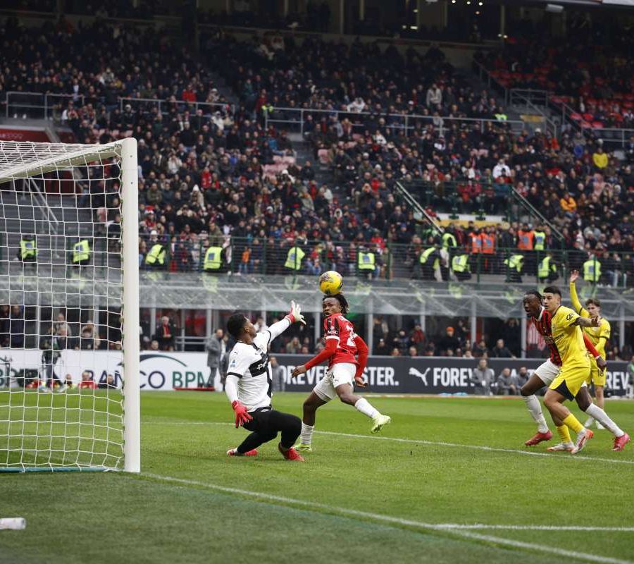 Milan in volata, Parma rimontato e battuto 3-2 a San Siro