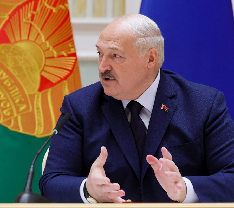 Bielorussia, Lukashenko rieletto presidente per il settimo mandato