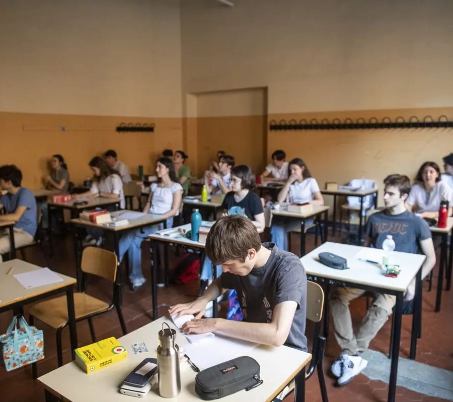 Maturità, per 2^ prova latino al Classico e matematica allo Scientifico