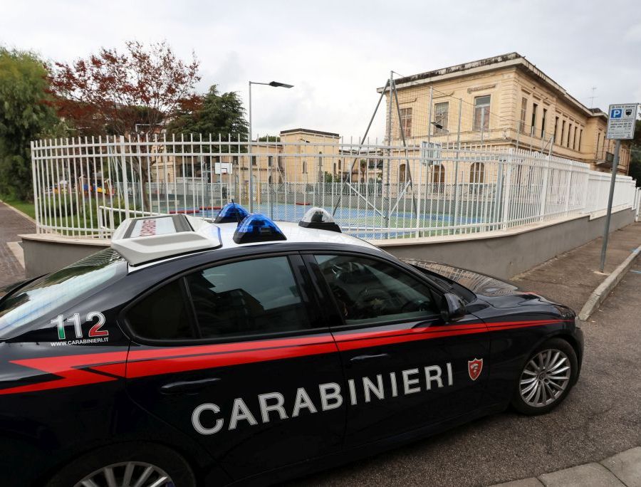 Truffa con la tecnica del finto maresciallo, 29 misure cautelari