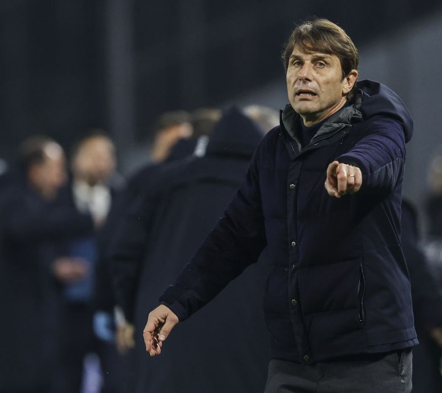 Conte “Roma cresciuta tanto. Mercato? Lavoro con quelli che ho”