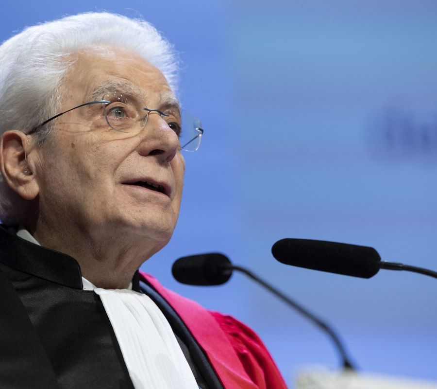 Mattarella “La pace va costruita e all’Ue servono idee nuove”