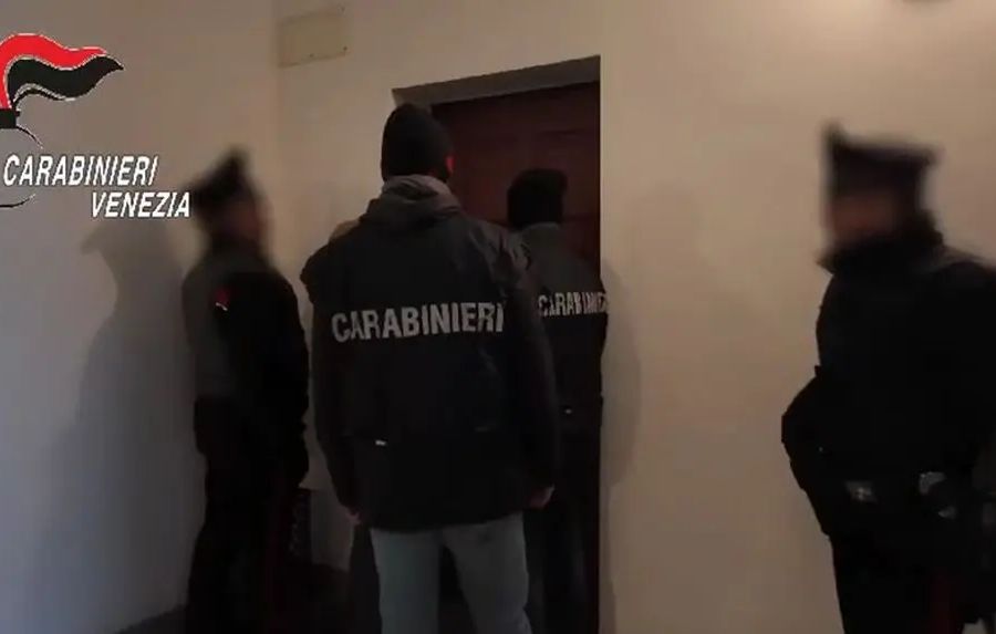 Spaccio di droga ed estosione, 14 misure cautelari in Veneto