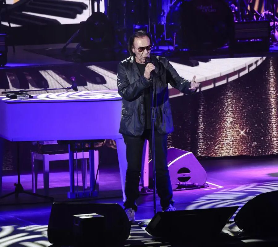 Sanremo, Venditti emoziona l’Ariston