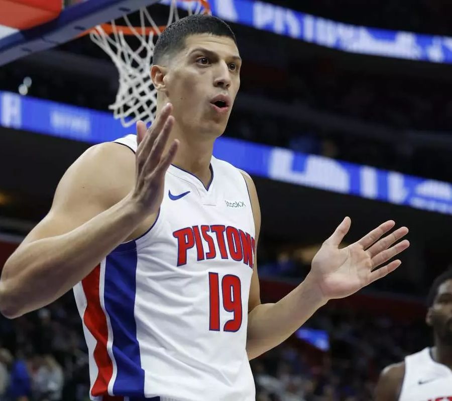 Sesta vittoria consecutiva per i Pistons di Fontecchio