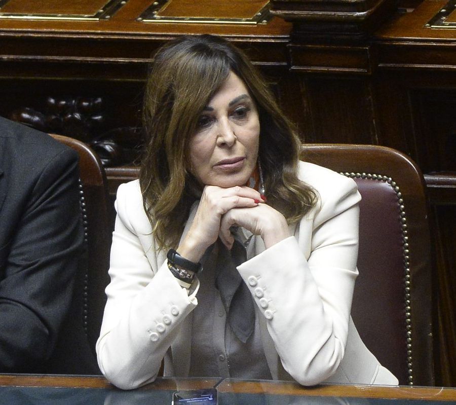 Santanchè “Rifletterò da sola sulle dimissioni”