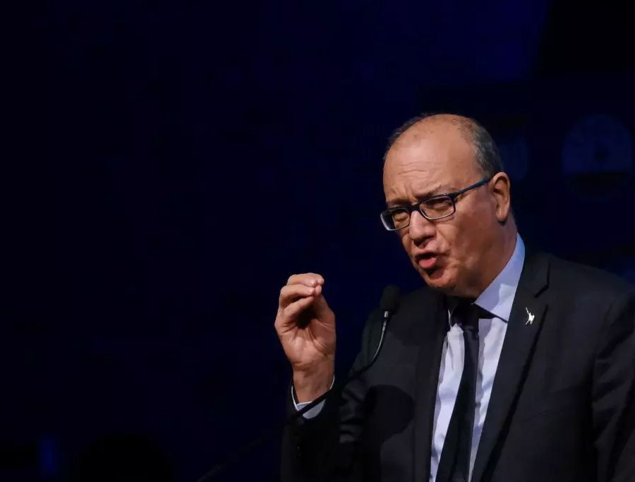 Valditara “Proporrò l’arresto in flagranza per chi aggredisce i prof”