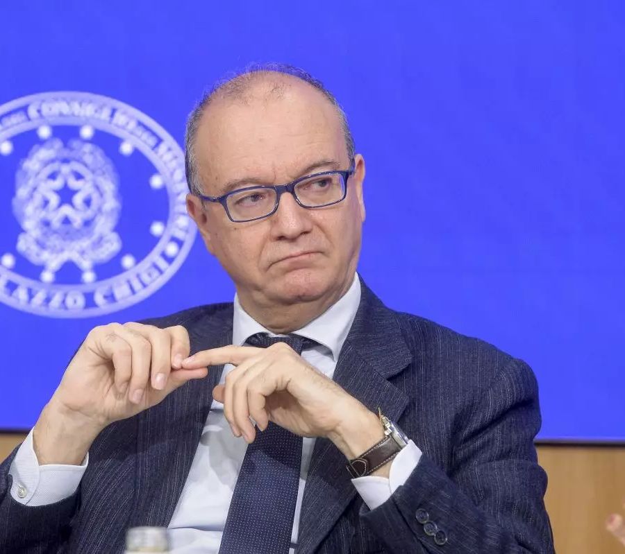 Scuola, Valditara “Non sarà più possibile fare 4 anni in 1”