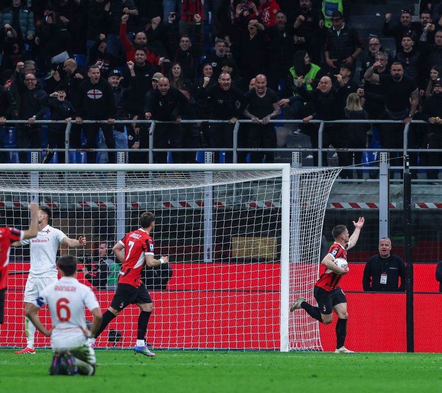 Gol e spettacolo a San Siro, finisce 2-2 fra Milan e Fiorentina