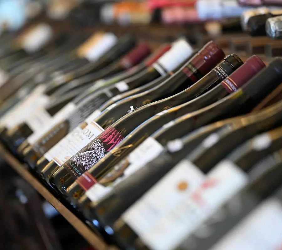 Rapporto Enpaia-Censis, cresce il consumo di vino ma è allarme dazi
