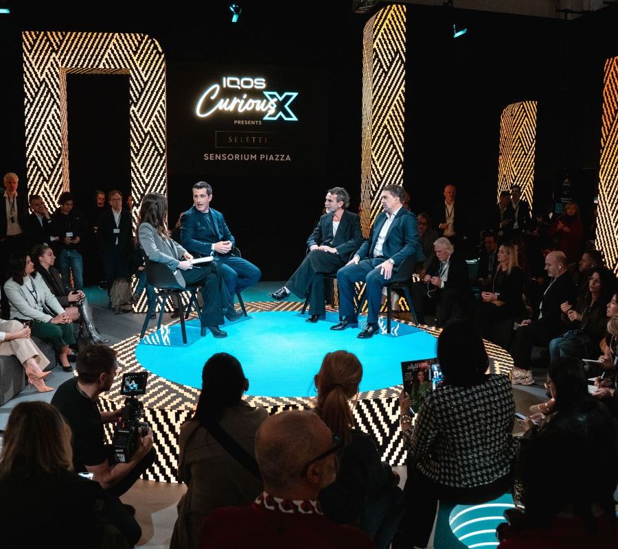 Milano Design Week, IQOS e Seletti reinventano la piazza