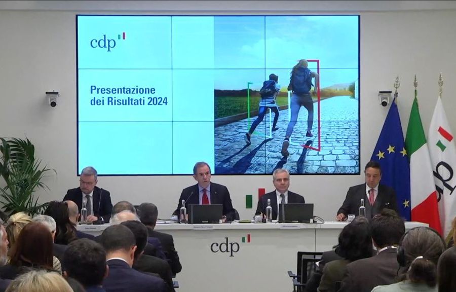 CDP, nel 2024 utile netto a 3,3 mld. Superati gli obiettivi del Piano