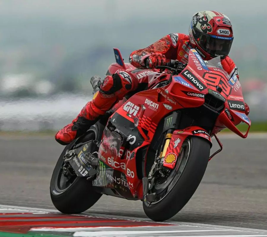 Marc Marquez vince anche la sprint in Qatar, male Bagnaia