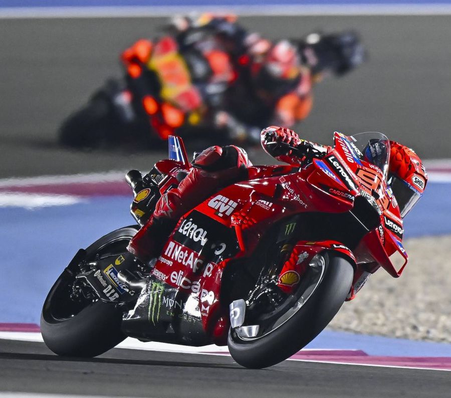 Marc Marquez vince anche in Qatar, preceduti Vinales e Bagnaia