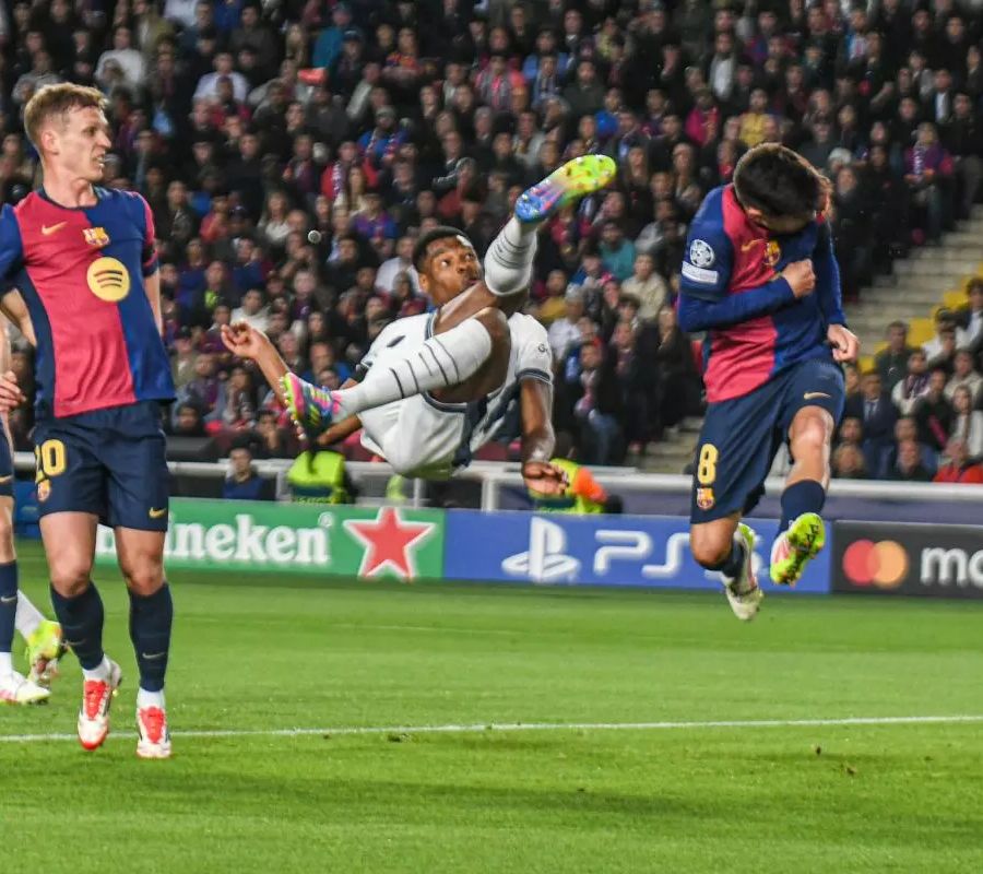 Gol e spettacolo nella semifinale di andata, Barça-Inter 3-3