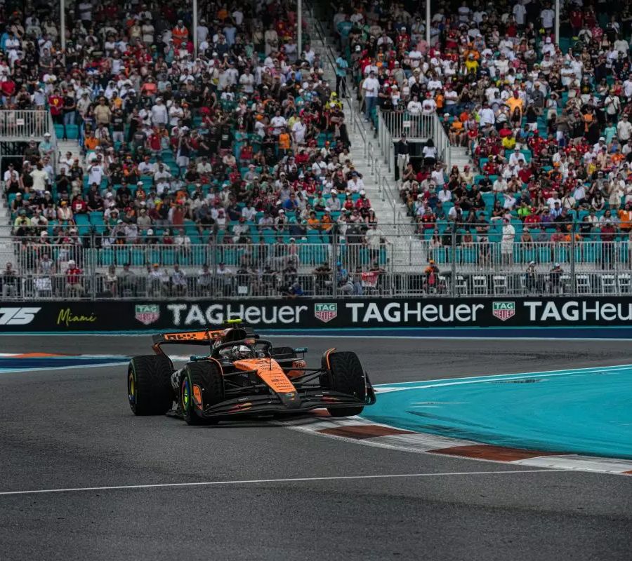 Piastri vince a Miami davanti a Norris e Russell