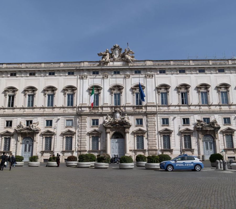 Abuso d’ufficio, Consulta “Non è incostituzionale abrogazione del reato”