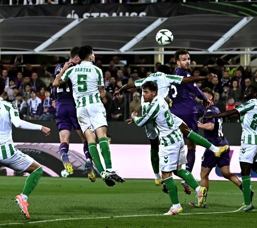 Betis in finale col Chelsea, la Fiorentina si arrende ai supplementari