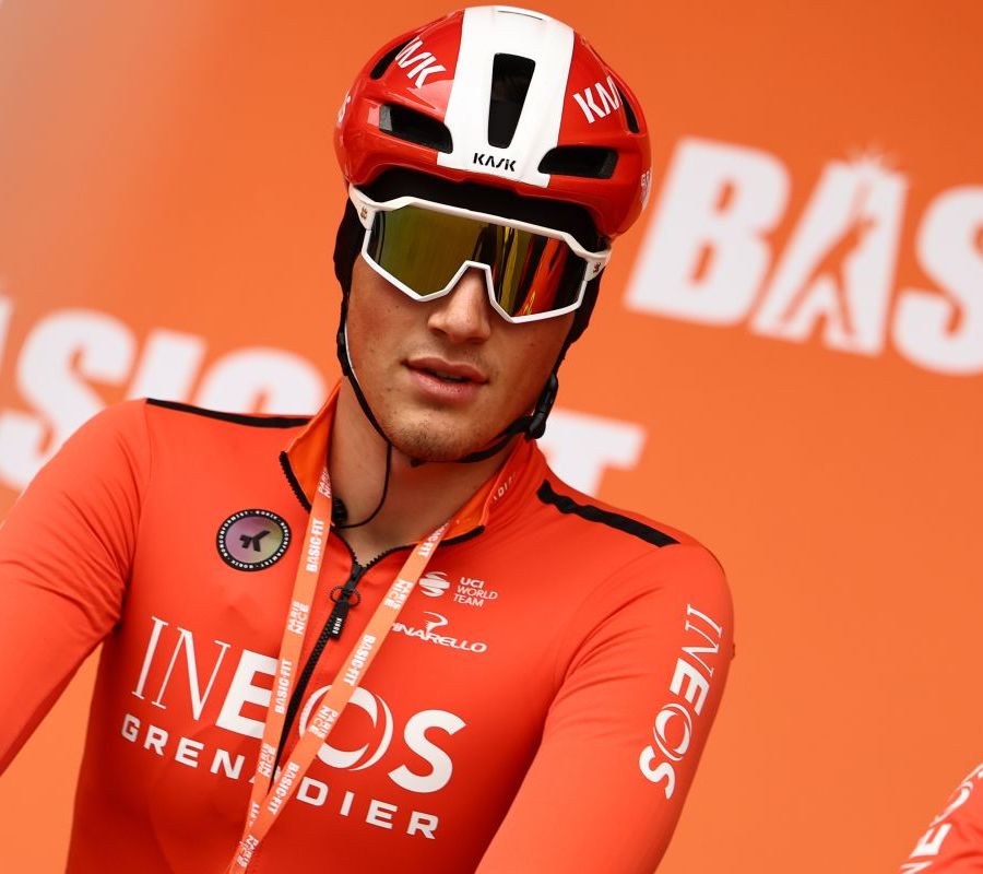 Il britannico Tarling vince la crono di Tirana, Roglic in rosa
