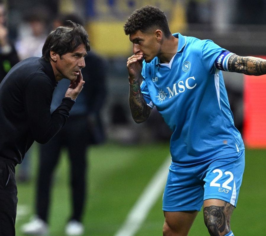 Il Napoli pareggia 0-0 a Parma, lotta scudetto resta viva