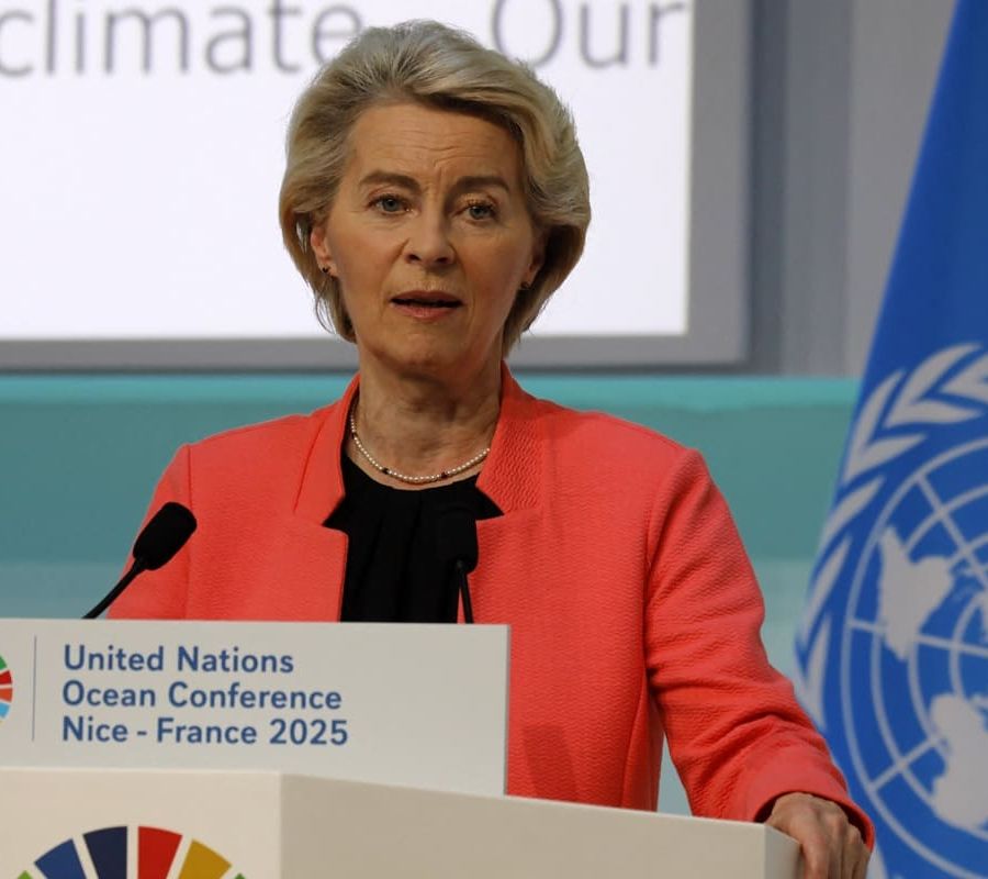 Von der Leyen annuncia un miliardo di euro per economia costiera
