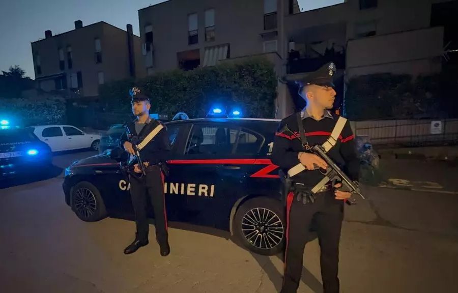 Droga a domicilio nell’hinterland romano, 13 arresti