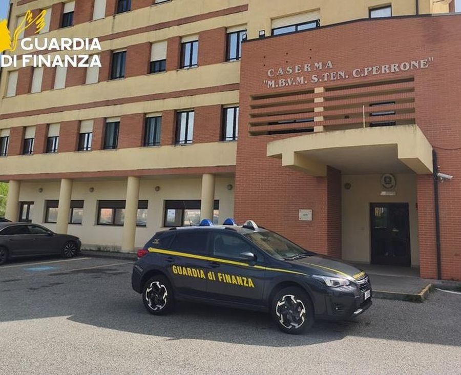 Truffa su erogazioni pubbliche, sequestro per 33 milioni a Cosenza