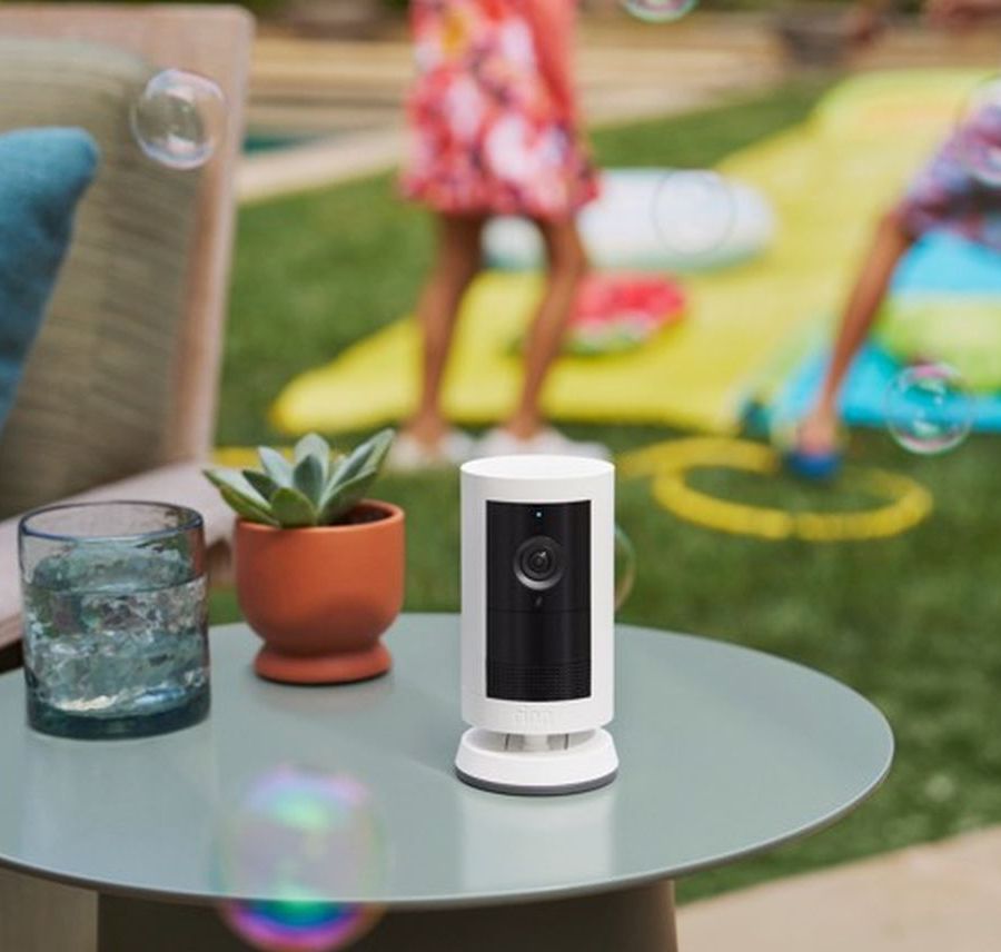 Attenuare l’ansia da vacanza, sulle spiagge la sicurezza smart di Ring