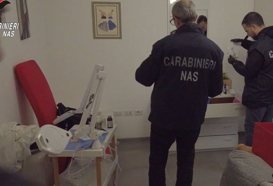 Praticava medicina estetica senza specializzazione, denunciata 42enne