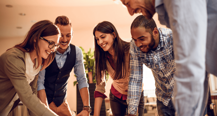 Torna “Siete presente”, il bando che investe sul volontariato dei giovani toscani Torna “Siete presente”, il bando che investe sul volontariato dei giovani toscani