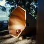 A Monticchio il megafono che ascolta il paesaggio: un'opera in legno per dare voce alla natura A Monticchio il megafono che ascolta il paesaggio: un'opera in legno per dare voce alla natura