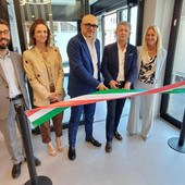 Bcc di Busto Garolfo e Buguggiate, inaugurata la nuova filiale di Parabiago. Il presidente Scazzosi: «Investiamo dove altri chiudono»