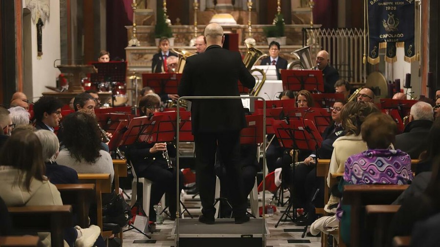 Banda di Capolago. Un secolo di note chiude, la musica guarda al 101° anno Banda di Capolago. Un secolo di note chiude, la musica guarda al 101° anno