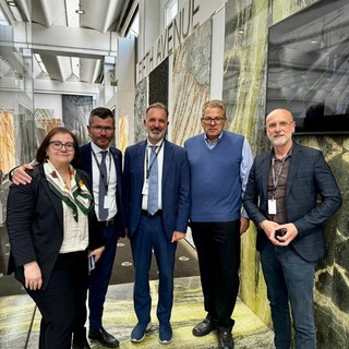 Marmo veneto, Bitonci: «Distretto strategico, puntare su giovani e formazione»