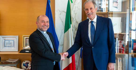 Bardi riceve monsignor Ambarus: "La sua nomina alla Caritas è un orgoglio per la Basilicata"