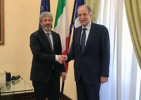 Basilicata e Campania, Bardi e Fico si incontrano a Napoli: «Sinergie per lo sviluppo del Sud» Basilicata e Campania, Bardi e Fico si incontrano a Napoli: «Sinergie per lo sviluppo del Sud»