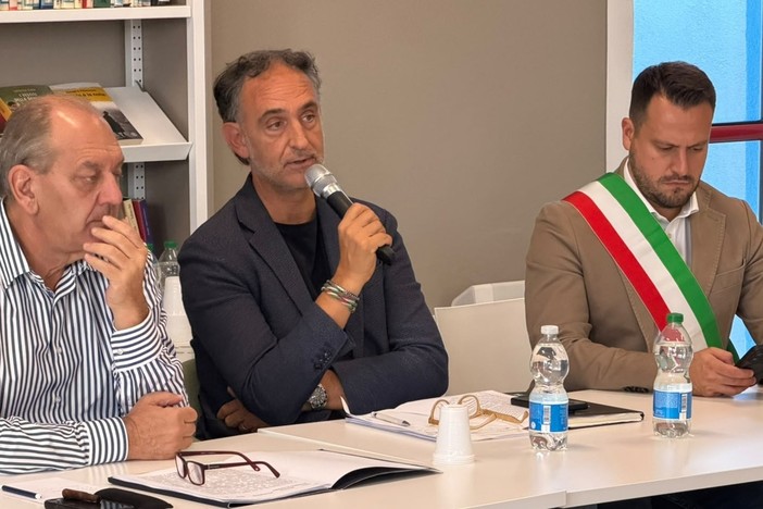 Agricoltura, Beduschi: a Canneto sull'Oglio il Tavolo tecnico nazionale per il florovivaismo Agricoltura, Beduschi: a Canneto sull'Oglio il Tavolo tecnico nazionale per il florovivaismo