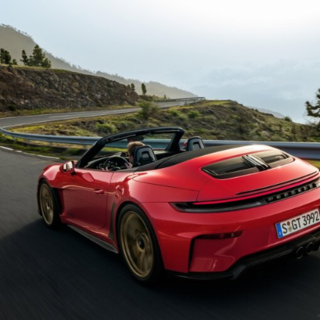 Porsche 911 GT3 S/C: la cabriolet leggera con motore aspirato da 9.000 giri arriva a cielo aperto