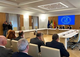 Regione Siciliana, Schifani convoca i dirigenti: «Più controlli per prevenire illeciti e corruzione» Regione Siciliana, Schifani convoca i dirigenti: «Più controlli per prevenire illeciti e corruzione»